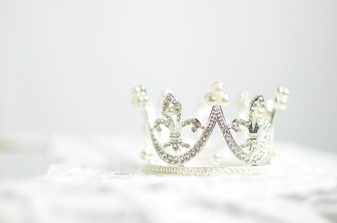 crown photo